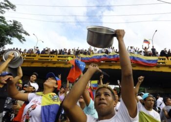 ABD, Venezuela’da seçimi muhalefetin kazandığını duyurdu