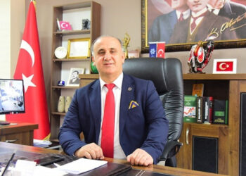 AKP'li Belediye Başkanına Bıçaklı Saldırı