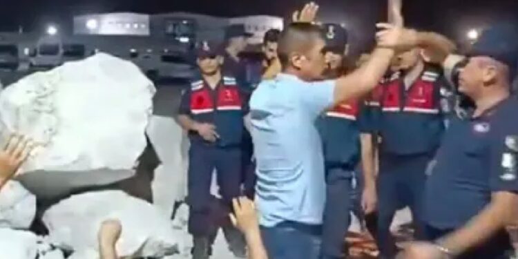 AKP'li milletvekilinin madeninde ‘sendikadan istifa et' baskısı: Şirket müdürü doğruladı