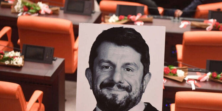 AYM: Can Atalay’ın vekilliğinin düşürülmesi yok hükmünde