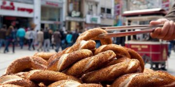 Açlık sınırı ağustosta 19 bin 271 liraya çıktı