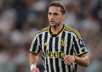 Adrien Rabiot'nun menajerinden transfer açıklaması!