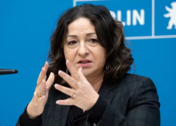 Almanya’da eski Sağlık Bakanı Dilek Kalaycı hakkında rüşvet soruşturması