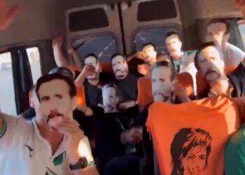Amedspor maçına giderken ‘Yeşil’ maskesi taktılar