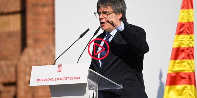 Bağımsızlık yanlısı Katalan lider Puigdemont yedi yıl sonra Barselona'da