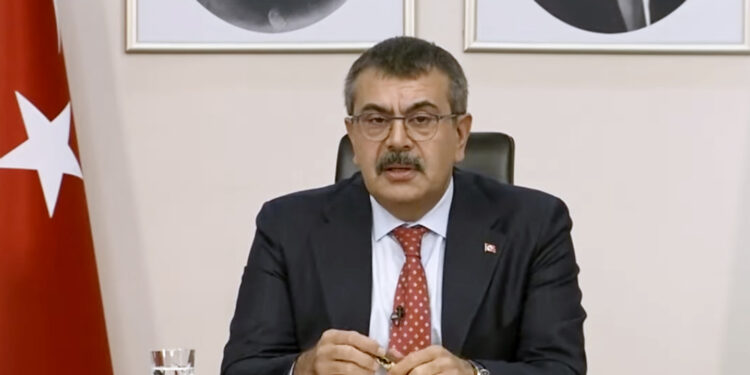 Bakan Tekin, erişim engeli kararlarını savundu: “Dijital faşizme hep birlikte dur demeliyiz!”