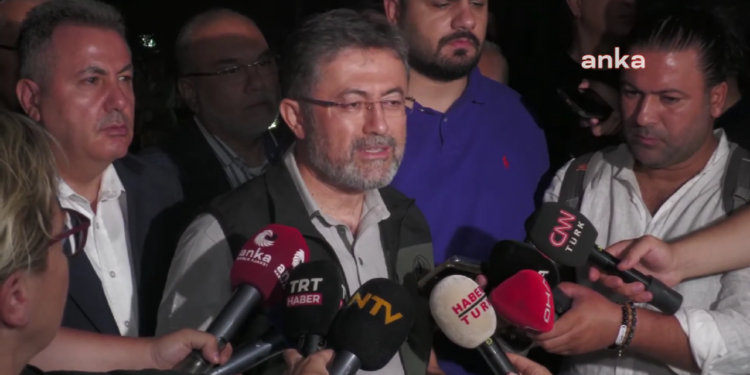 Bakan Yumaklı, Yangının Çıkış Nedenini Açıkladı