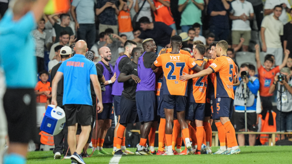 Başakşehir Bir Üst Tura Yükseldi! Play-Off Rakibi Belli Oldu