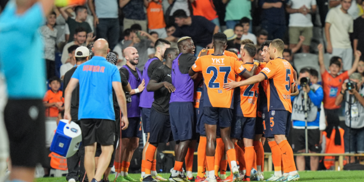 Başakşehir Bir Üst Tura Yükseldi! Play-Off Rakibi Belli Oldu