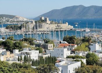 Bodrum ve Marmaris esnafı "fahiş fiyat algısından" rahatsız