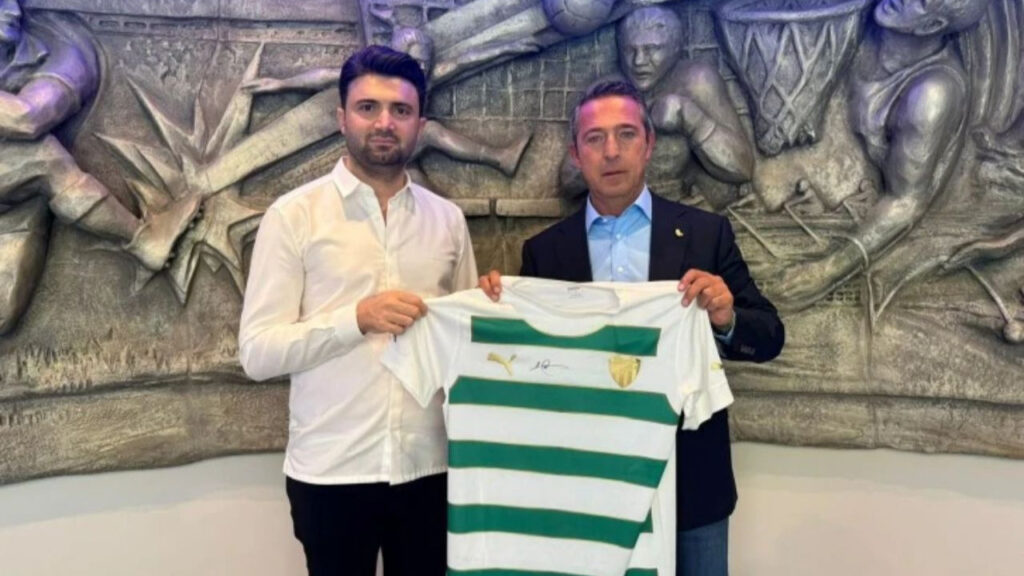 Bursaspor Başkanı Enes Çelik'ten Fenerbahçe Başkanı Ali Koç'a Dikkat Çeken Ziyaret