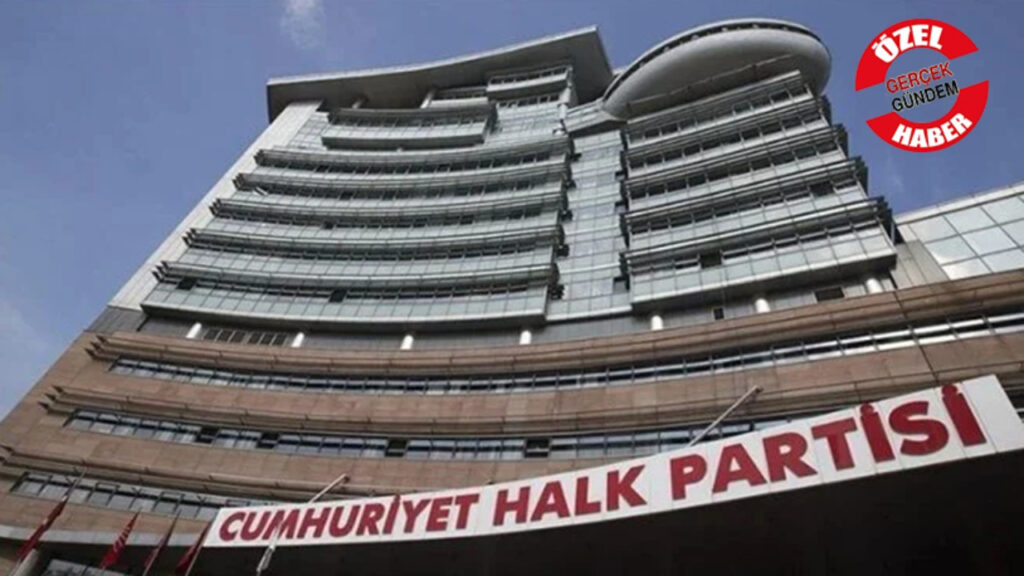 CHP, Kadın Kolları Başkanını Seçecek: İki Aday Çekiliyor, Favori Kim?