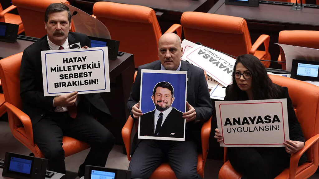 Can Atalay 'İşlem Basit' Diyerek Özetledi: 'Milletvekilleri Listesine Adım Yazılacak'