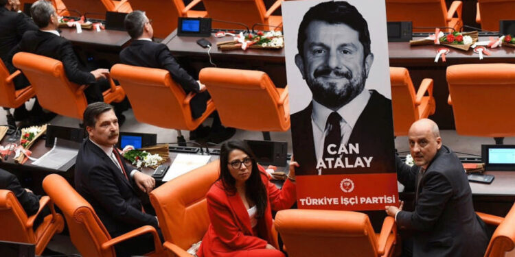 Can Atalay'ın Vekilliğe İadesi AİHM'de