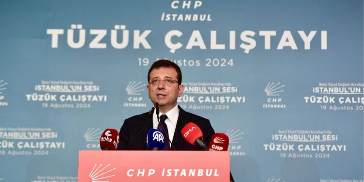 Cumhuriyet Halk Partisi değişecek ve Türkiye de değişecek