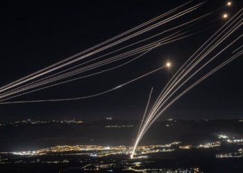 Demir Kubbe Alarm Verdi! Lübnan, İsrail'in Kuzeyine Roket Yağdırdı