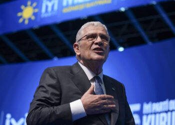 Dervişoğlu'ndan İstifa Edenlere 'Geri Dönün' Çağrısı: 'Bir Eksiksek Hiçbirimiz Yokuz'