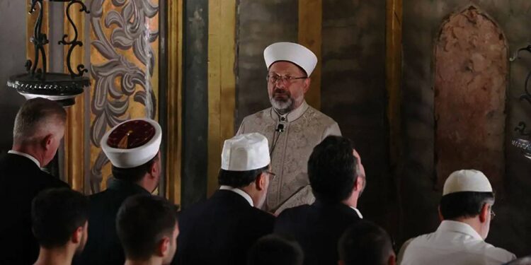 Din hizmetlerine 2 kattan fazla bütçe verildi