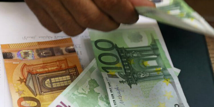 Dışişleri Bakanlığı, yandaş vakıflara yüz binlerce euro AB fonu aktarıldığını yalanlamadı