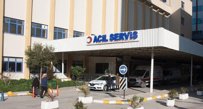 Dokuz Eylül Üniversitesi Hastanesi Acil Servisi ‘tadilat’ nedeniyle kapatıldı