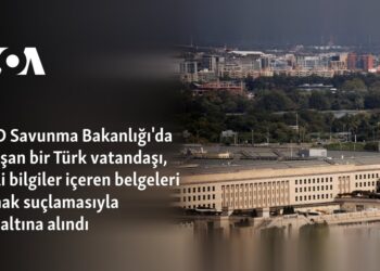 ABD Savunma Bakanlığı’da çalışan bir Türk vatandaşı, gizli bilgiler içeren belgeleri almak suçlamasıyla gözaltına alındı
