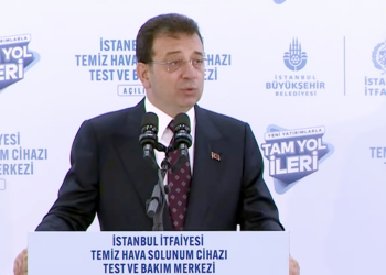 Ekrem İmamoğlu, bakanlığı hedef aldı: “4 yıldır 1 imzayı atmıyorlar; bu ne büyük bir zavallılık!”