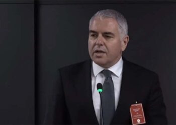 Eray Yazgan'dan VAR önerisi: Çağrılmayan pozisyonlarda açıklanmalı