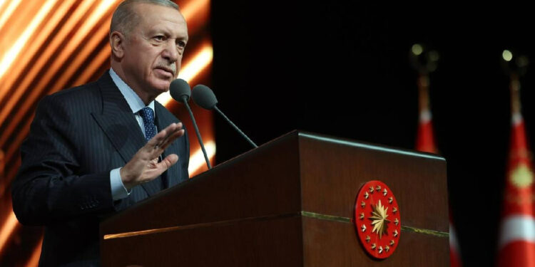 Erdoğan Talimat Verdi, Hazırlıklar Başladı: AKP'de 3 Eylül’de Kongre Kararı Alınacak