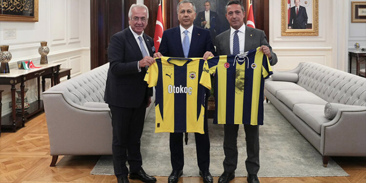 Fenerbahçe Başkanı Ali Koç, İçişleri Bakanı Ali Yerlikaya'yı ziyaret etti