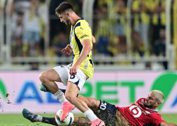 Fenerbahçe turu uzatmalarda kaybetti; Şampiyonlar Ligi'ne veda etti