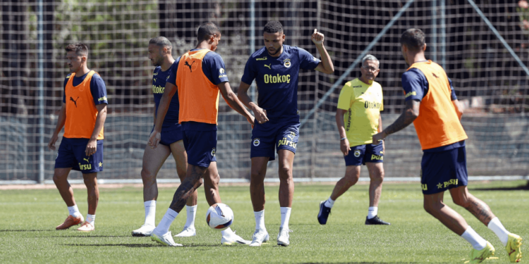 Fenerbahçe'de Göztepe Maçı Hazırlıkları Başladı