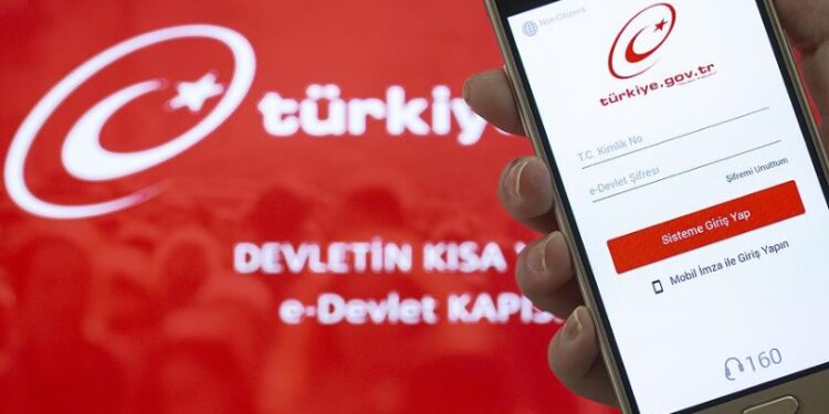 Gelir İdaresi Başkanlığı açıkladı: e-devlet ücretli mi oluyor?