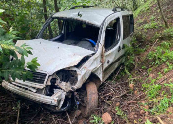 Giresun'da Otomobil Takla Attı: 1 Ölü, 1 Yaralı