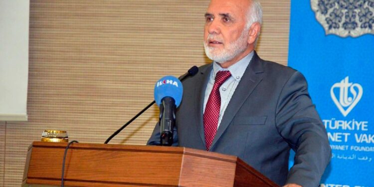 Hac rekoru Düzce İlahiyat Fakültesi Dekanı Karagöz'de