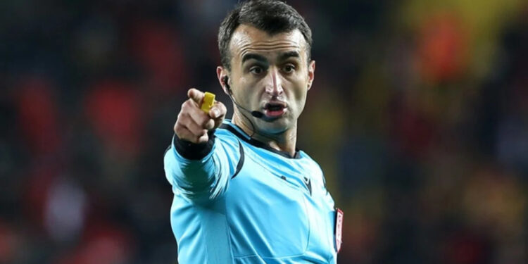 Hakeme Saldırmışlardı! Antalyaspor Başkanı ve Koruması PFDK'ya Sevk Edildi