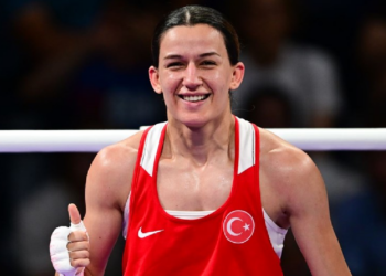 Hatice Akbaş’tan Boksta Gümüş Madalya