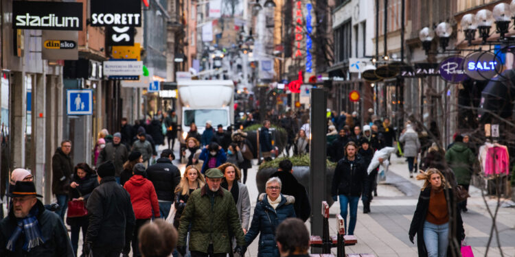 İSVEÇ | Ekonomi ikinci çeyrekte küçüldü; yıllık enflasyon yüzde 2,6’ya geriledi