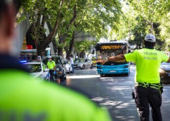 İçişleri Bakanı Yerlikaya, bir haftalık trafik denetimi verilerini açıkladı
