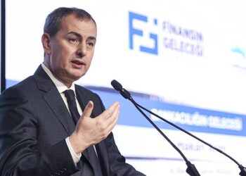 İş Bankası Genel Müdürü Hakan Aran: Rahatlamanın 2026'da görülmesini bekliyorum