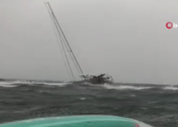 İspanya'da Fırtına Hayatı Felç Etti: Onlarca Lüks Tekne Alabora Oldu, Uçuşlar İptal Edildi