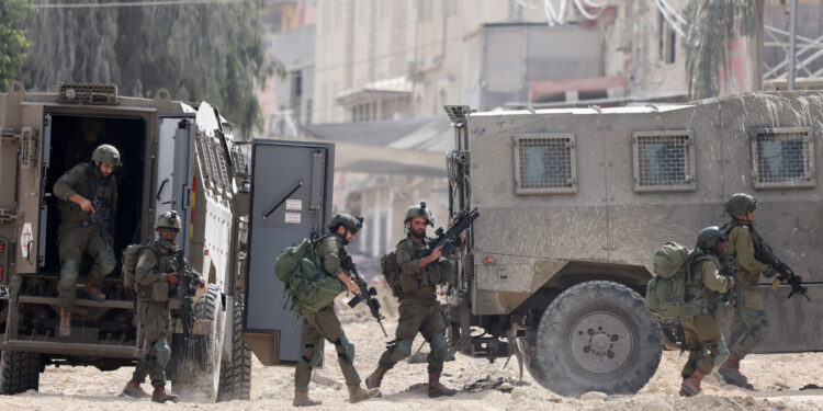 İsrail, Batı Şeria’da 10 Filistinliyi öldürdü