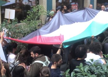 İsrail'in İstanbul Başkonsolosluğu önünde Filistin'e destek eylemi: Nehirden denize özgür Filistin