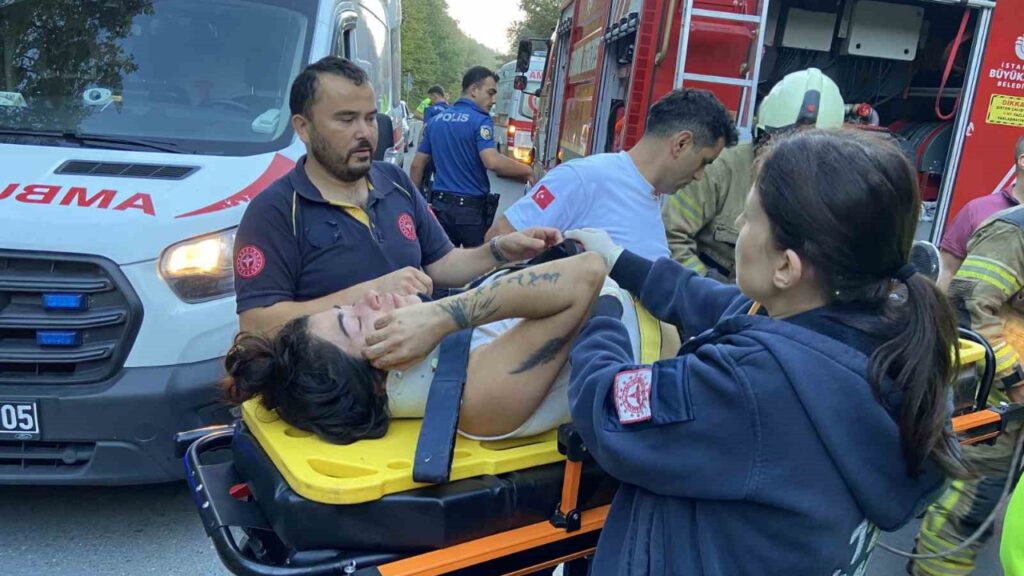 İstanbul'da Kaza! Otomobil Ormanlık Alana Uçtu: 2 Yaralı