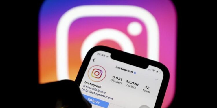 İşte Instagram’ın otomatik olarak açılacağı tarih