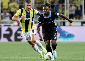 Jose Mourinho siftah yaptı; Fenerbahçe, 3 puanı tek golle aldı