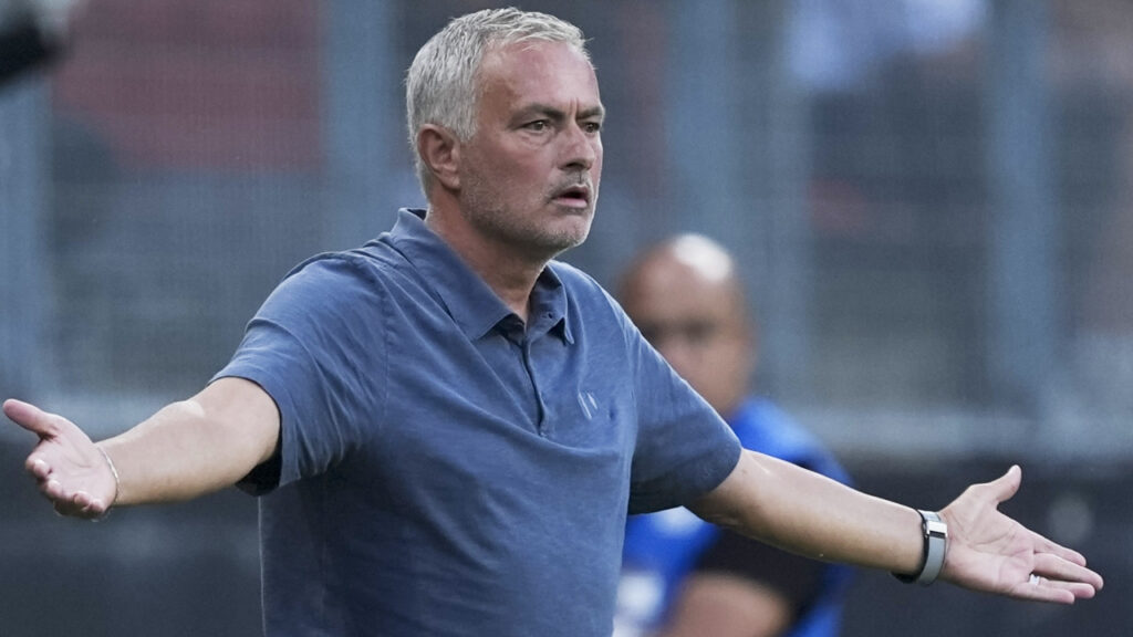 Jose Mourinho'dan Mağlubiyet Sonrası Açıklamalar: 'Bunu Söylemeyi Sevmiyorum Ama...'