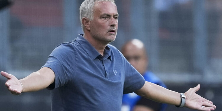 Jose Mourinho'dan Mağlubiyet Sonrası Açıklamalar: 'Bunu Söylemeyi Sevmiyorum Ama...'