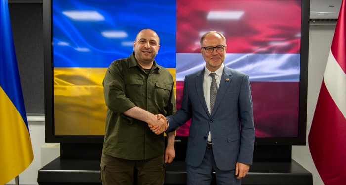 Kadınlara zorunlu askerlik gündemde