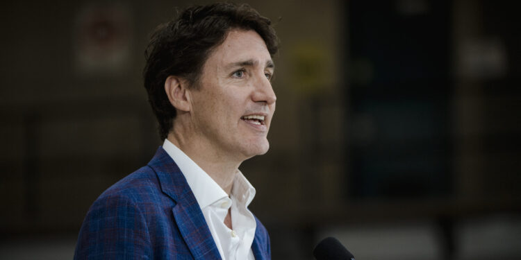 Kanada, Çin menşeli elektrikli araçlara yüzde 100 gümrük vergisi getirdi