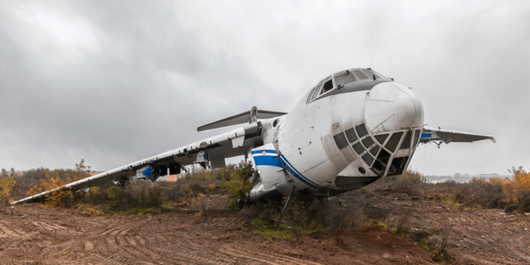 Kayıp Uçağın Enkazı 17 Yıl Sonra Bulundu